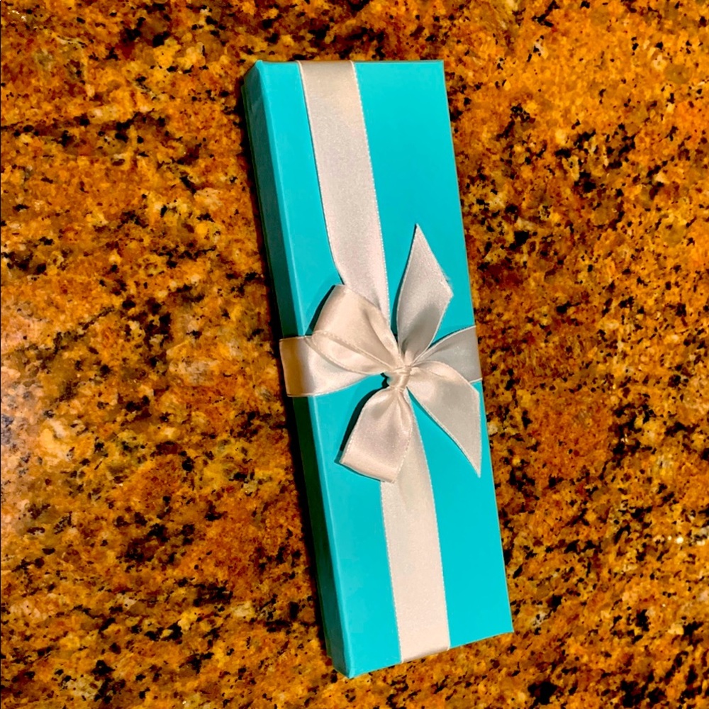 Tiffany & Co. Blue Jewelry Organizer with white authentic Ribbon, hard to find s